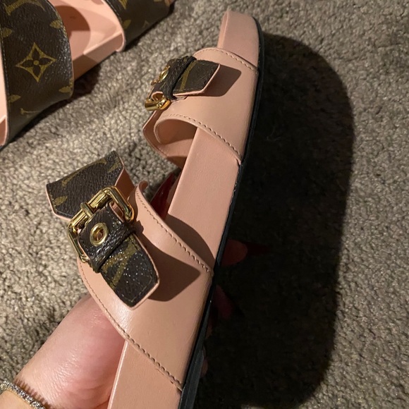Louis Vuitton Bom Dia Mules Sandals - Picture 6 of 7